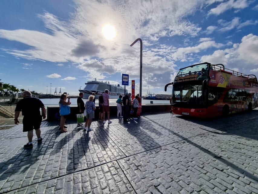 Las Palmas: City Sightseeing Hop-On Hop-Off Bus Tour - Alfredo Kraus Auditorium and the western waterfront