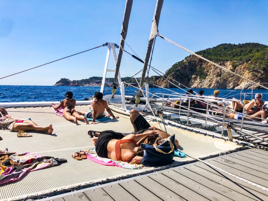 Lloret de Mar: Catamaran Sailing Cruise with BBQ and Drinks - Key details before you book