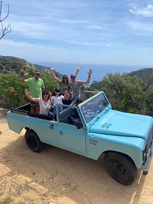 Lloret de Mar: Guided Sightseeing Tour in a 4x4 Vehicle - Choosing Between Lloret de Mar and Tossa de Mar