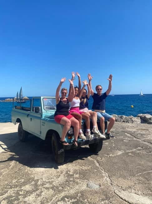 Lloret de Mar: Guided Sightseeing Tour in a 4x4 Vehicle - Castle, Hermitage, and the Story of an Old Fishing Town
