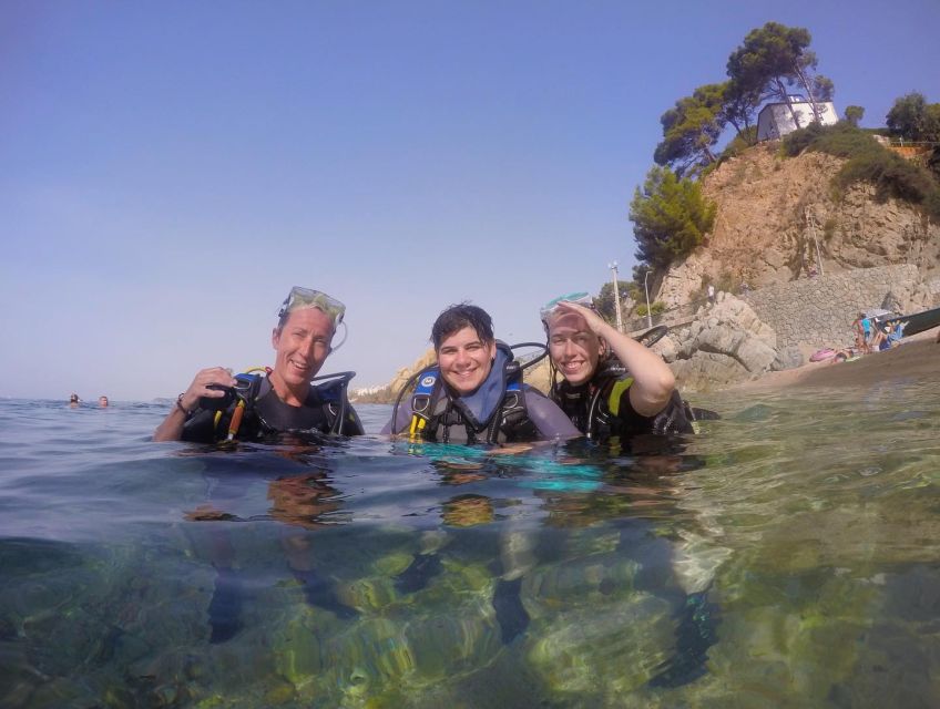Lloret de Mar: Scuba Diving Experience no License Required - Learning the equipment before entering open water