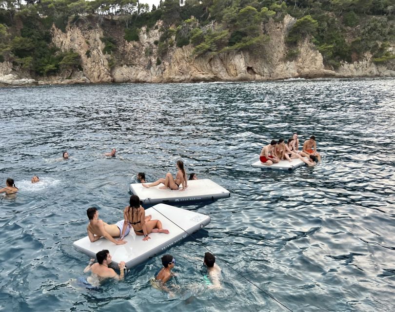 Lloret de Mar: Sunset Catamaran Cruise with DJ and Drinks - What the $41 price really covers