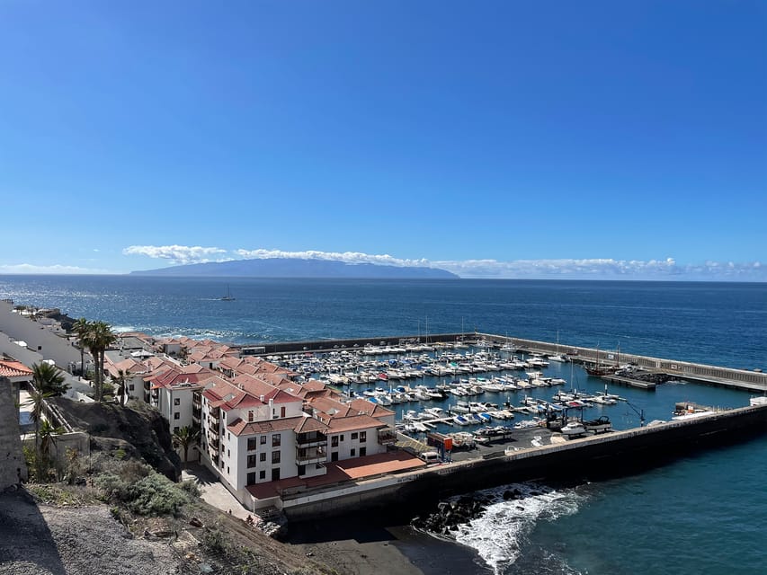 Los Gigantes: Sailing Excursion with Swimming, Drink & Tapas - Who will enjoy this Los Gigantes boat trip?