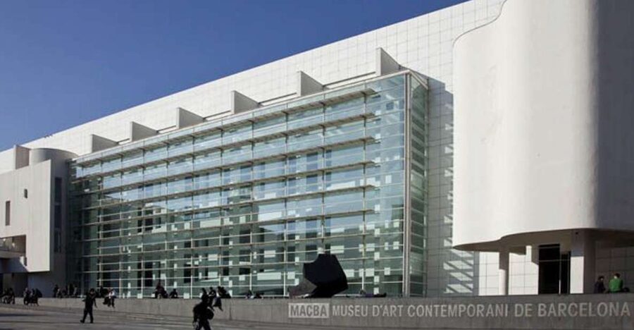 MACBA Barcelona – Contemporary Art Experience - Arriving at Plaça dels Àngels in El Raval