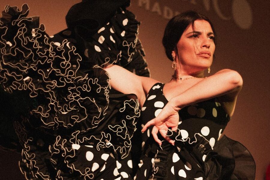 Madrid: 1-Hour Traditional Flamenco Show at Centro Cultural - Why this small Madrid flamenco show works