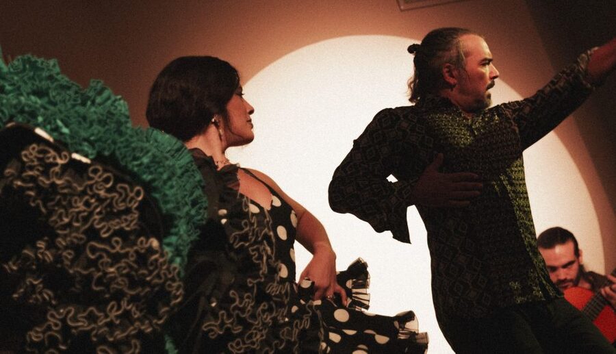 Madrid: 1-Hour Traditional Flamenco Show at Centro Cultural - Watching the dancers’ footwork up close