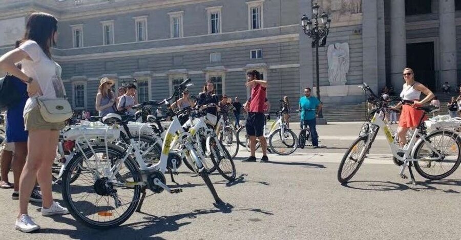Madrid: 3-Hour Sightseeing Tour by Electric Bike - San Miguel Market and the old city center