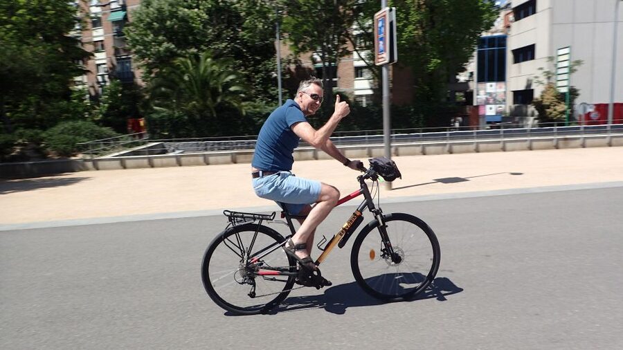 Madrid City Guided Bike/E-Bike Tour for Small Groups - Puerta del Sol and the literary quarter