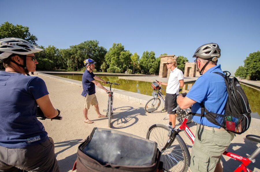 Madrid City Guided Bike/E-Bike Tour for Small Groups - Retiro Park, the tour’s longest stop