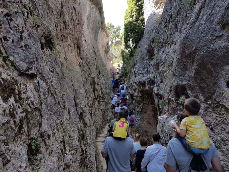 Madrid: Cuenca Day Tour with or without Enchanted City - Lunch and free time in Cuenca