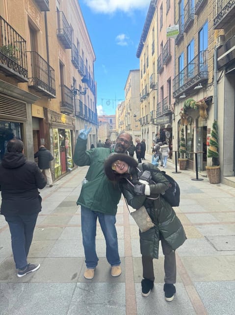 Madrid: Day Trip to Toledo with Walking Tour & Small Group - Santa María la Blanca and the Jewish quarter