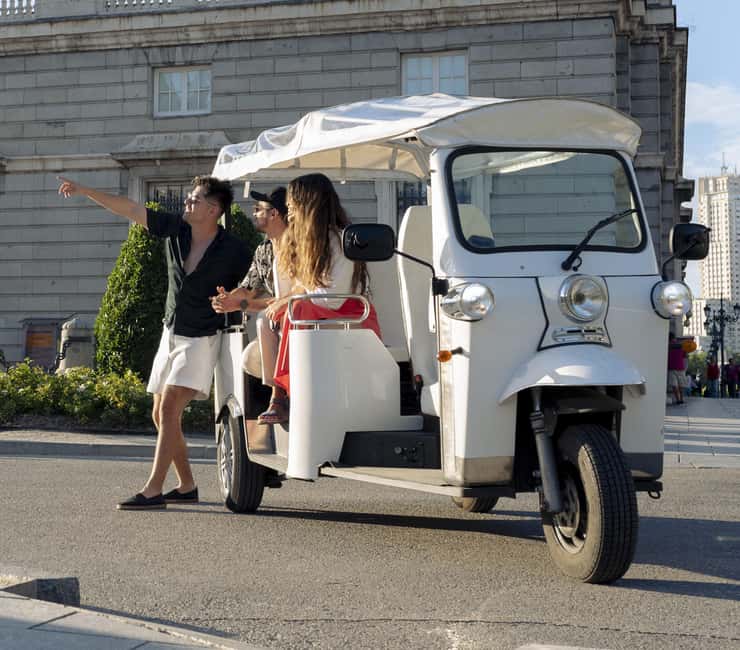 Madrid: Eco-Friendly, Private, and Unique Tuk Tuk Experience - The route from San Miguel Market to the Royal Palace