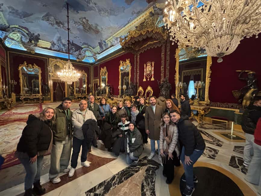 Madrid: El Prado Museum and the Royal Palace Guided Tour - The guides make or break the experience