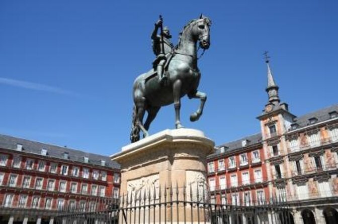Madrid Essential: Historic Center, Plaza Mayor & Royal Palace - Key points at a glance