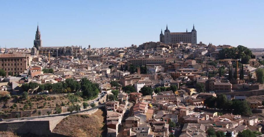 Madrid: Full-Day Guided Tour of Toledo with Cathedral Visit - Key points to know before booking