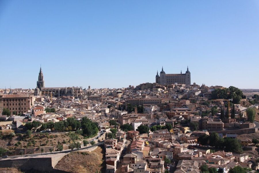 Madrid: Full-Day Guided Tour of Toledo with Cathedral Visit - Why Toledo works so well as a Madrid day trip