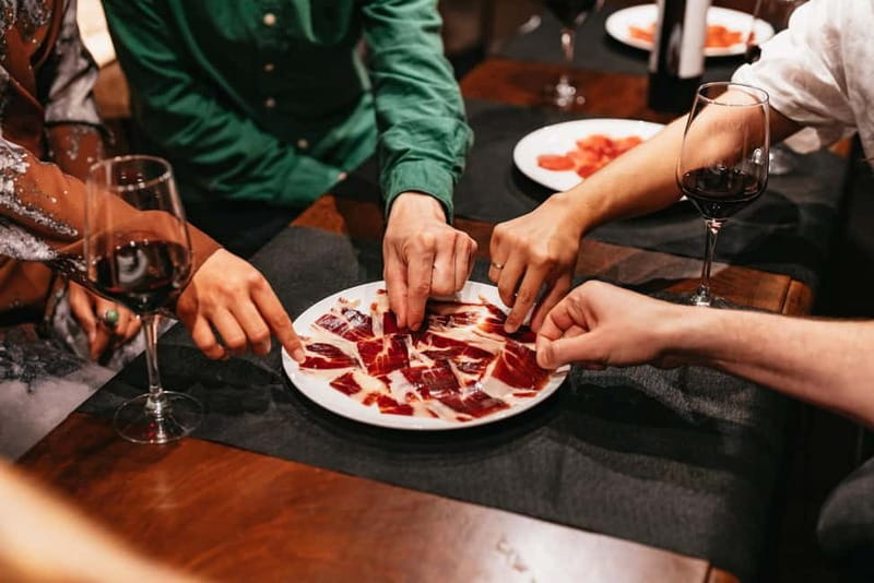 Madrid: Guided Tapas and Wine Tour with Terrace Visit - Plaza Mayor and the streets of Las Letras