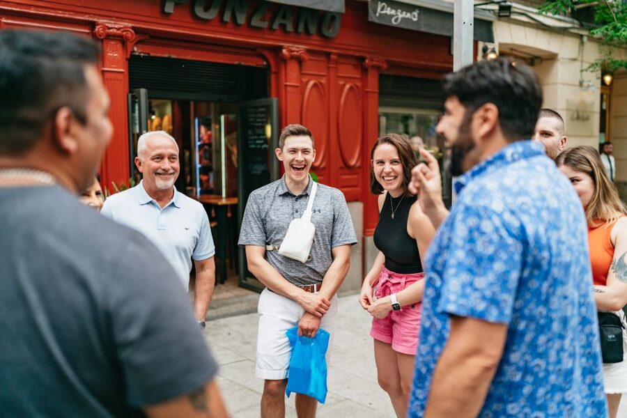 Madrid: Guided Tapas Tour with Tastings and Drinks - Who should book this experience?