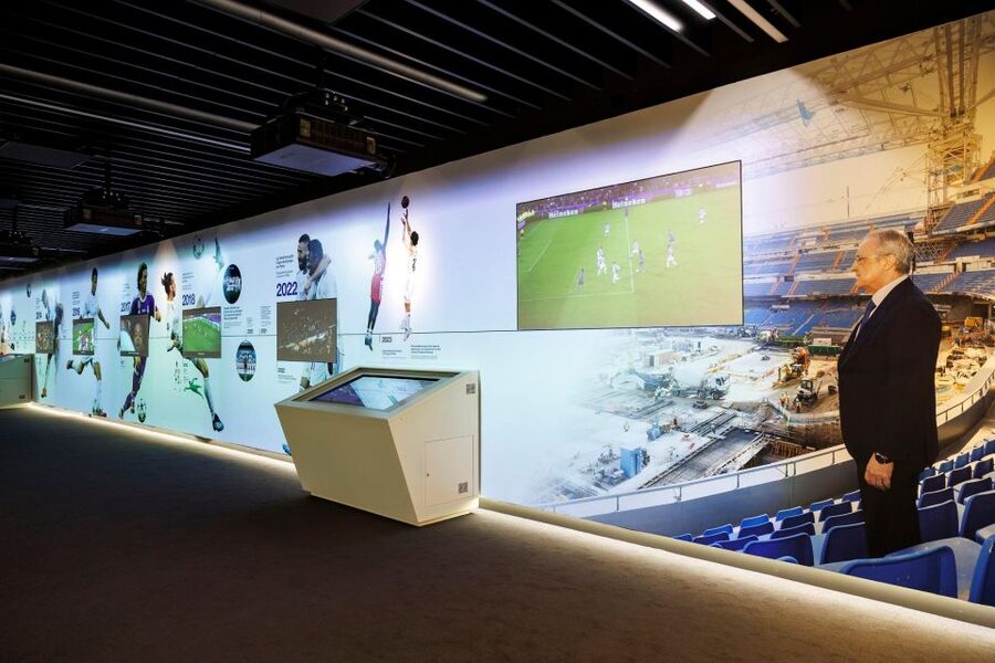 Madrid: Guided Tour of Bernabéu Stadium - The museum, jerseys, balls, and club memories