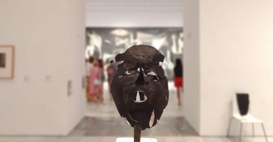 Madrid: Guided Tour of Reina Sofía Museum with Entry Ticket - Key points to know before booking