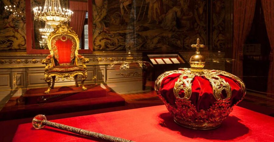 Madrid: Guided Visit to the Royal Palace - Meeting at Isabel II Square, not at the palace