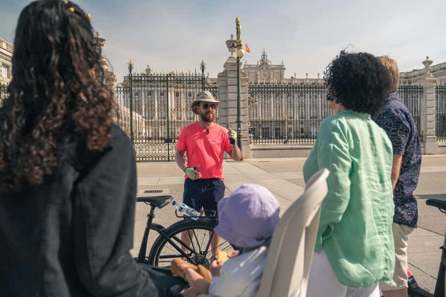 Madrid: Highlights Bike Tour with Optional E-Bike or Tapas - Plaza Mayor and Plaza de Santa Ana