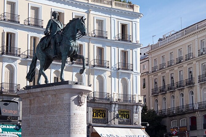 Madrid Historic Centre Food Tour with Authentic Tapas & Wines - The pastry stop: a sweet opening