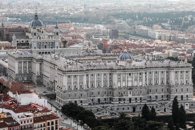 Madrid Old Town & Royal Palace Walking Tour Skip the Line Ticket - Starting on Calle Mayor near Plaza Mayor
