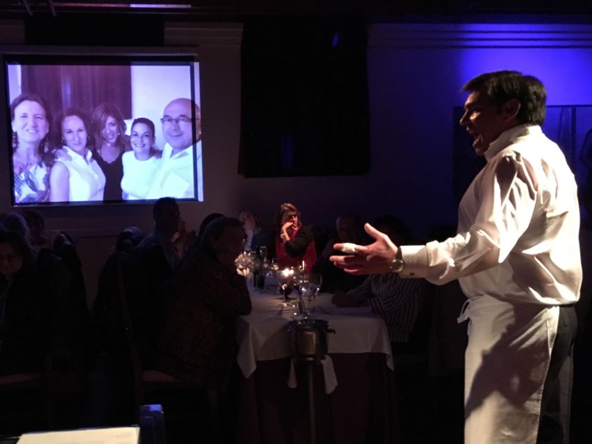 Madrid: Opera and Zarzuela Show and Dinner - Arriving at C/ Marqués de Monasterio, 5
