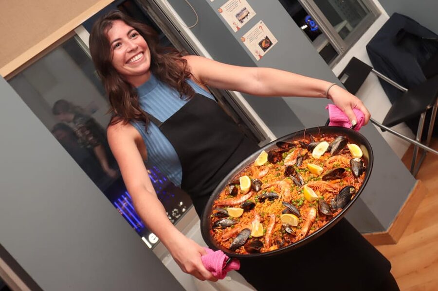 Madrid: Paella and Sangria Workshop in the City Center - Five things to know before booking