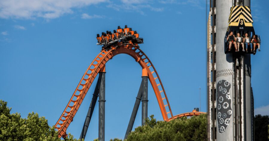 Madrid: Parque de Atracciones de Madrid Entry Ticket - Starting your day at the main entrance