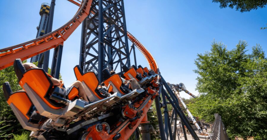 Madrid: Parque de Atracciones de Madrid Entry Ticket - Maquinismo: Madrid’s zone for serious speed