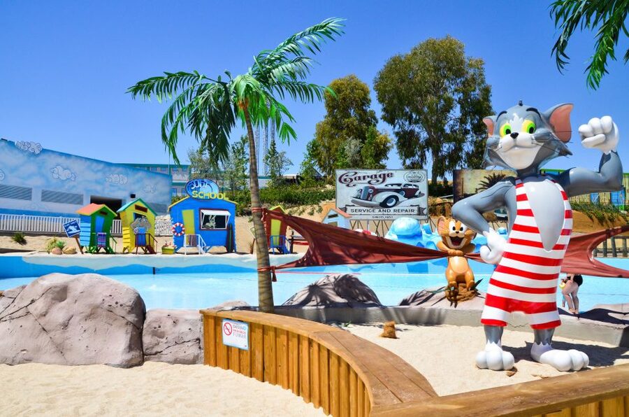 Madrid: Parque Warner Beach Entry Ticket - What a Day at Parque Warner Beach Feels Like
