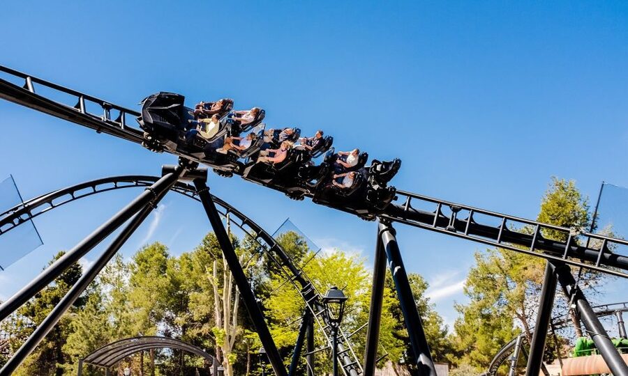 Madrid: Parque Warner Ticket and Roundtrip Transportation - Is $79 a fair price?