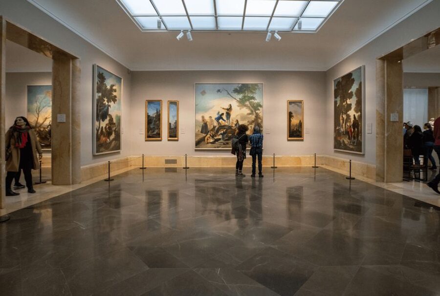 Madrid: Prado Museum Masterpieces Tour with Entry Ticket - Following four centuries in chronological order