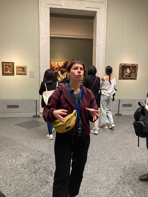 Madrid: Prado Museum Masterpieces Tour with Entry Ticket - Learning how to read a painting