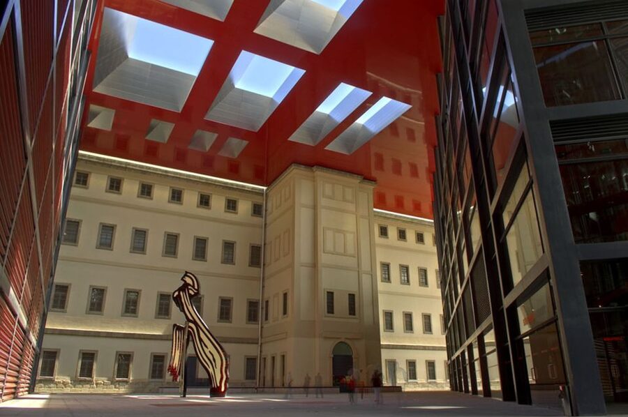 Madrid: Prado & Reina Sofía Museums Guided Tour - Meeting at Velázquez and entering the Prado