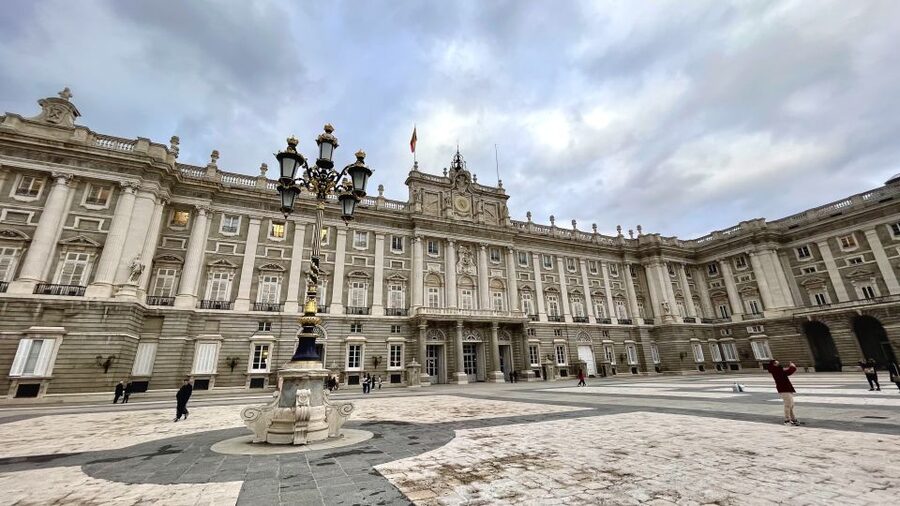 Madrid: Royal Palace Entry Ticket and Small Group Tour - Grand Staircase, Throne Room, and Banquet Hall