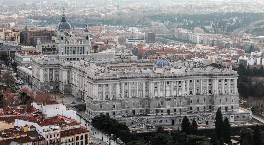 Madrid: Royal Palace Entry Ticket and Small Group Tour - The radio system and guide quality