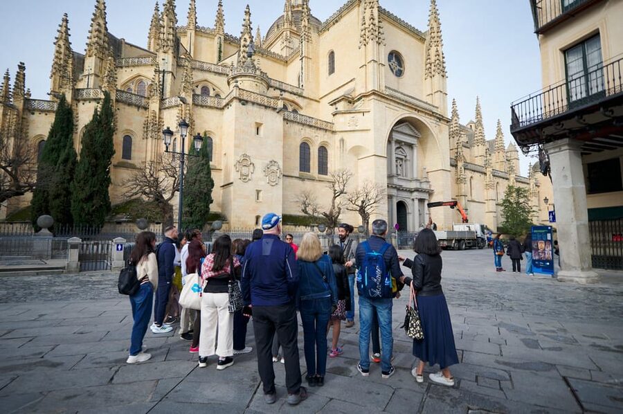 Madrid: Segovia and Toledo Tour, Alcazar, and Cathedral - Should you enter Toledo Cathedral?
