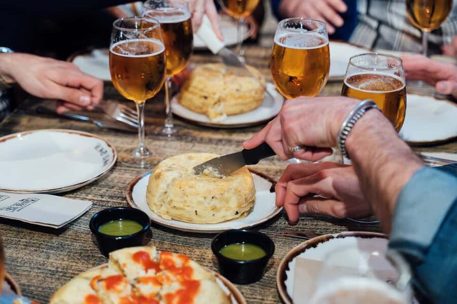 Madrid: Tapas Food Tour with Drinks and Food - Why La Latina is the right place for a tapas tour