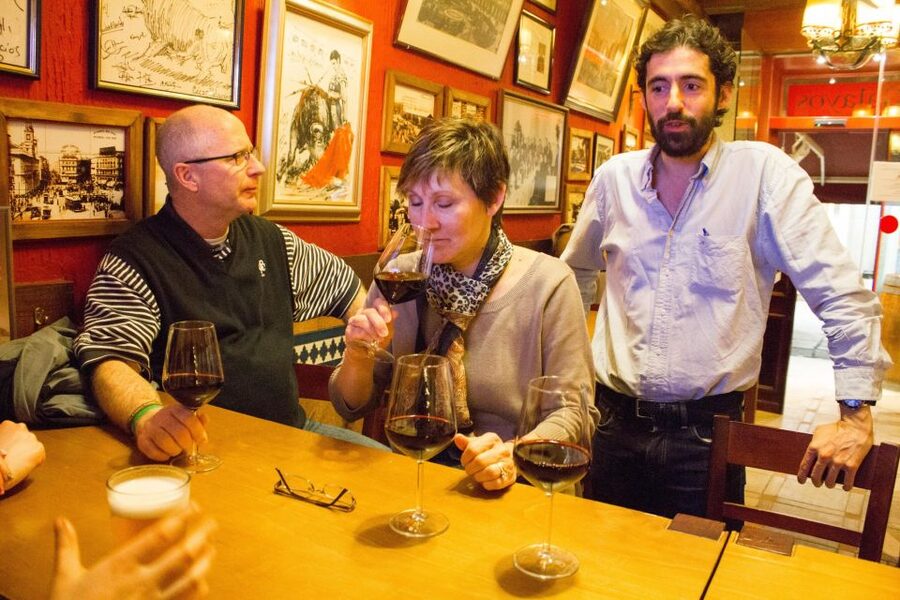 Madrid: Tapas & Wine Tasting Tour with Local Guide - First stop: food, drink, and a quick lesson in tapas