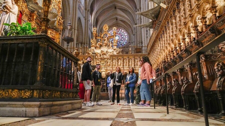 Madrid: Toledo Day Trip with Winery Visit and Wine Tasting - Meeting in Central Madrid