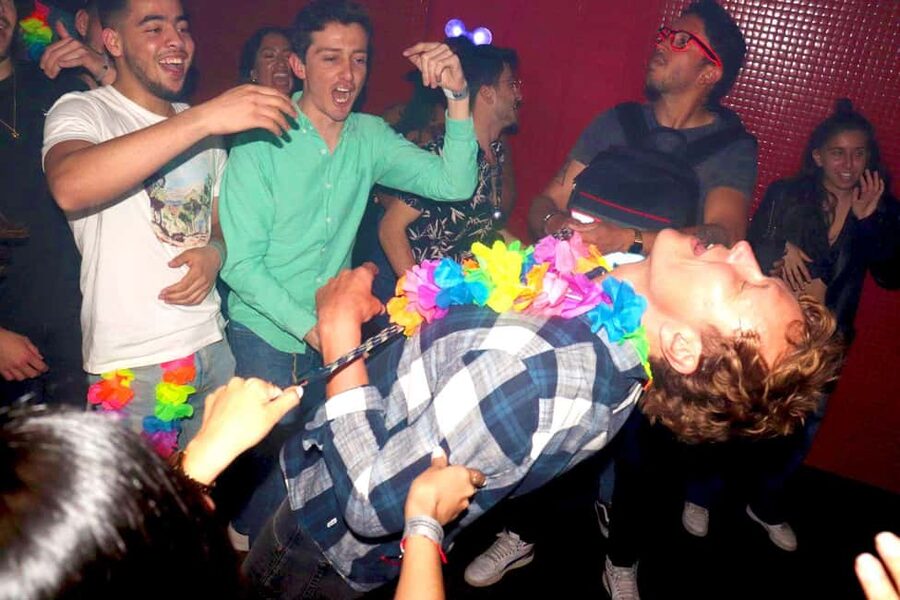 Madrid: Top Pub-Crawl with Drinks and Nightclub Entry - The guide team makes the biggest difference