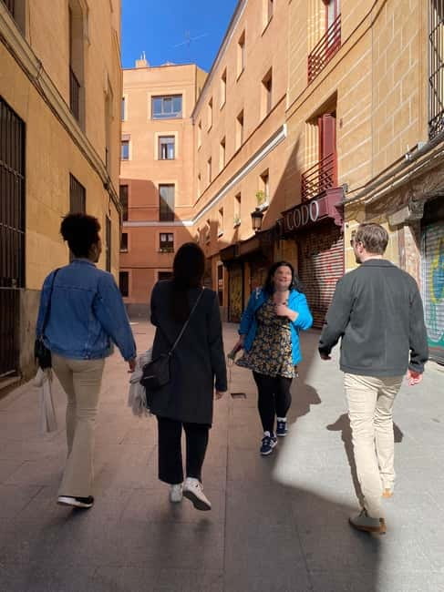 Madrid: Welcome to Madrid Guided Walking Tour - Five good reasons to consider this Madrid walk
