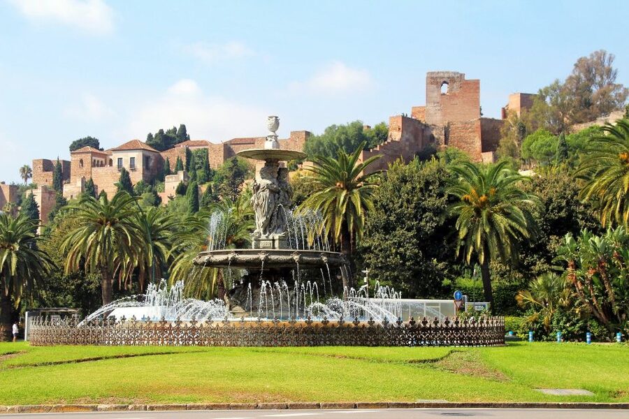 Málaga: 3-Hour Complete Walking Tour with Tickets - Key points about this Málaga walking tour