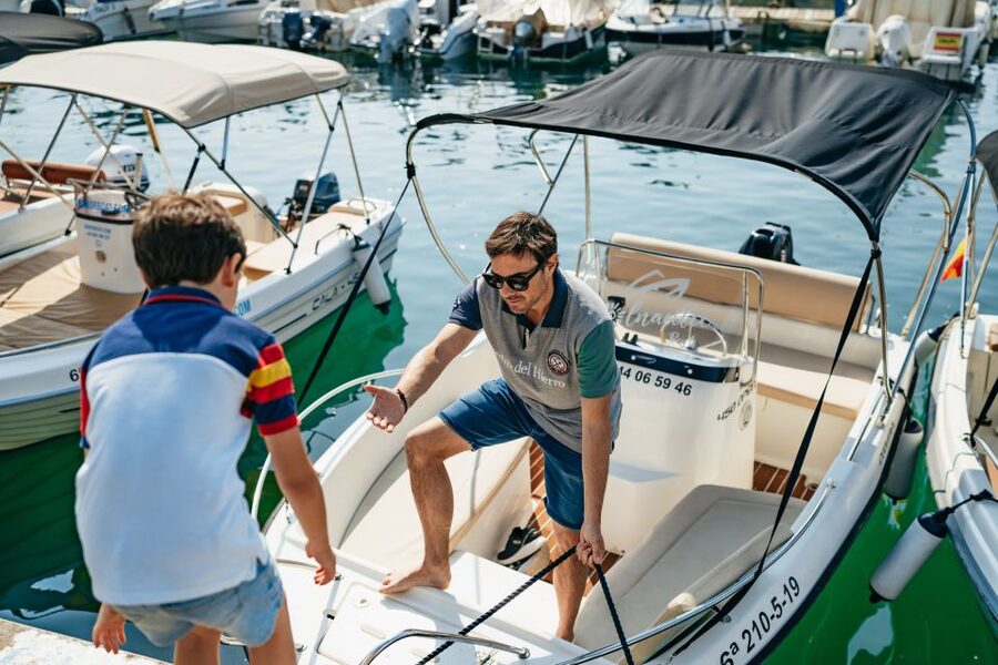 Malaga: Boat Rental without a License for Dolphin Watching - Looking for dolphins without a guarantee