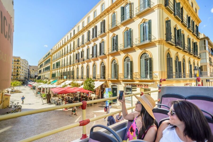 Malaga: City Sightseeing Hop-On Hop-Off Bus Tour - Riding the Red Route from Vialia to the port