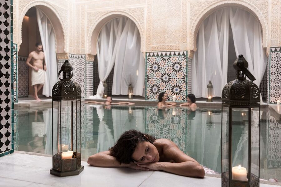 Malaga: Hammam Al Ándalus Entry Ticket with Massage - Who will enjoy this Malaga experience?