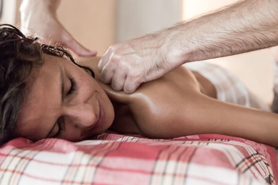 Malaga: Hammam Al Ándalus Entry Ticket with Massage - Three temperatures, three different moods